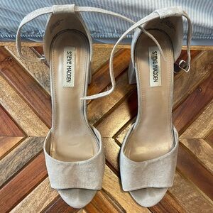 Steve Madden Tan Heels